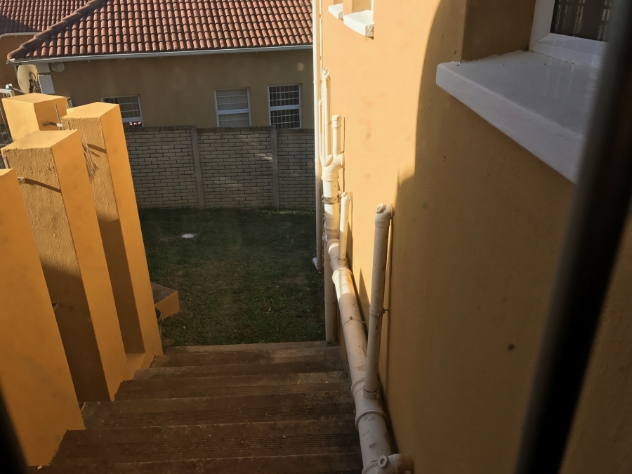 To Let 3 Bedroom Property for Rent in Beacon Bay Eastern Cape